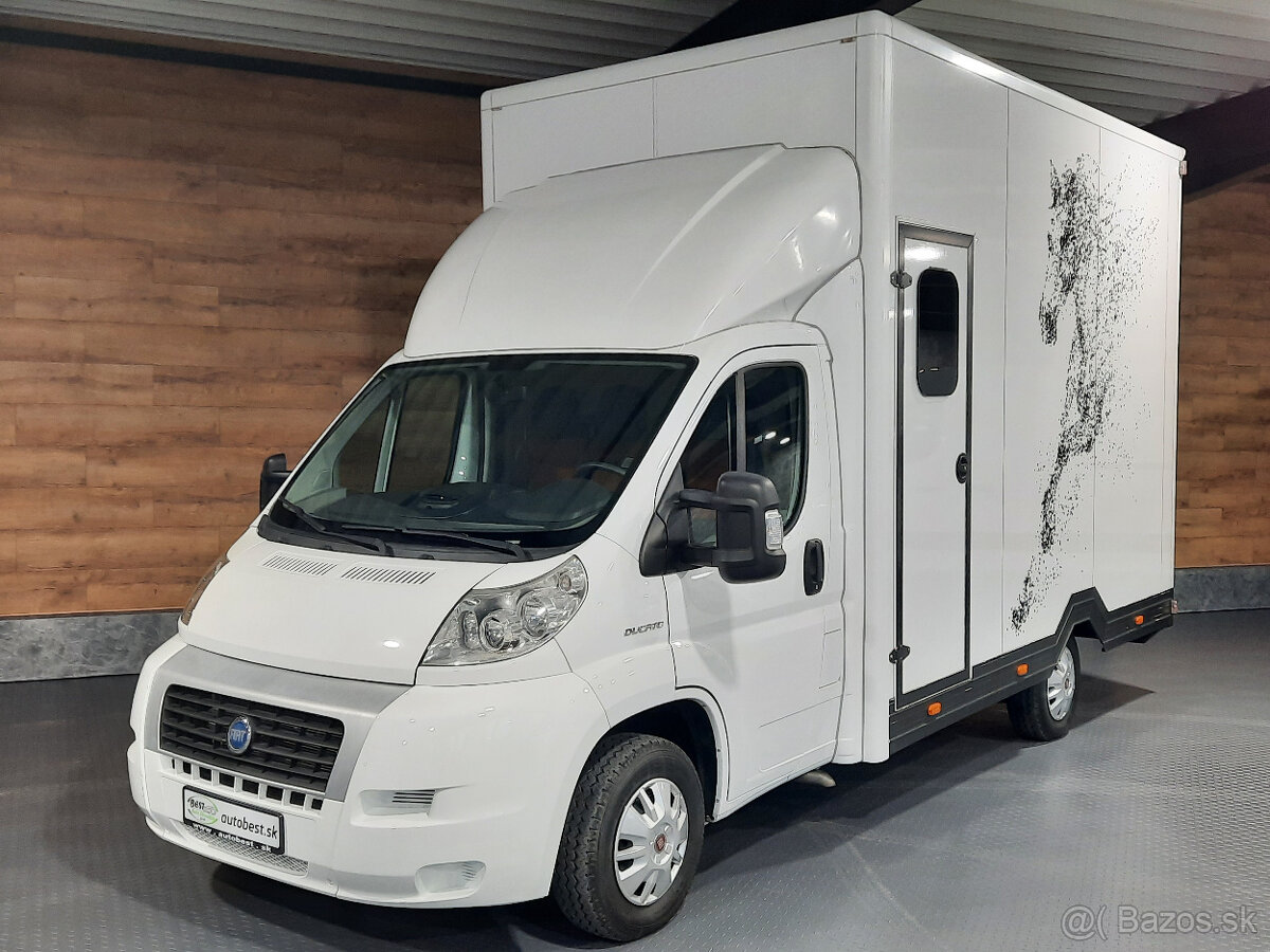 Fiat Ducato - prepravník na kone, prepravník koní