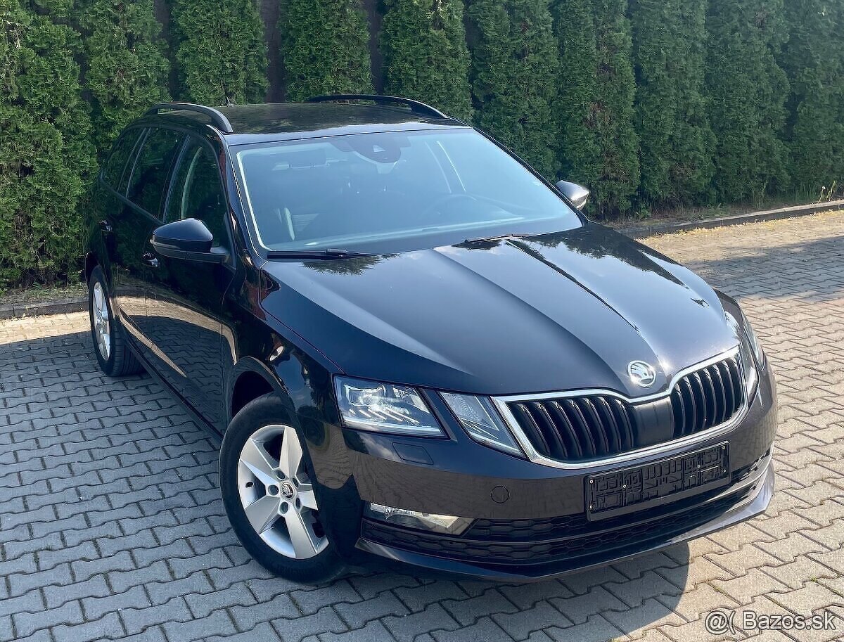 Škoda Octavia Combi 2.0 TDI Style DSG Full Led Svetlomety