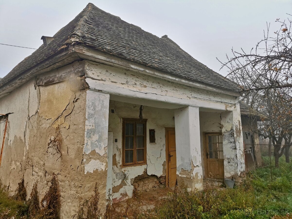 Na predaj rodinný dom v Iži.