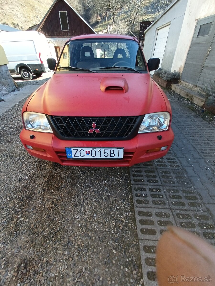 mitsubishi l200 CLUB CAB 4WD