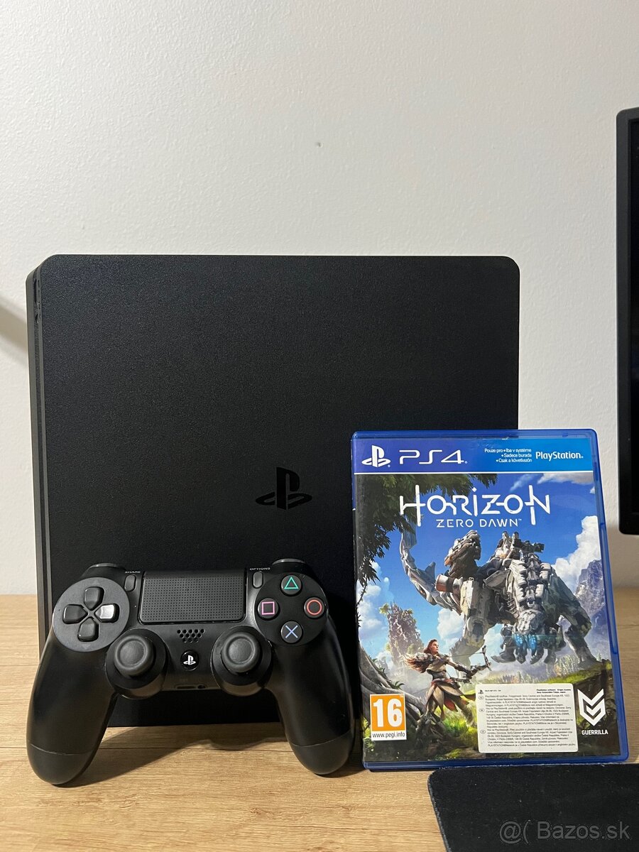 Playstation 4 Slim 500GB + ovladač