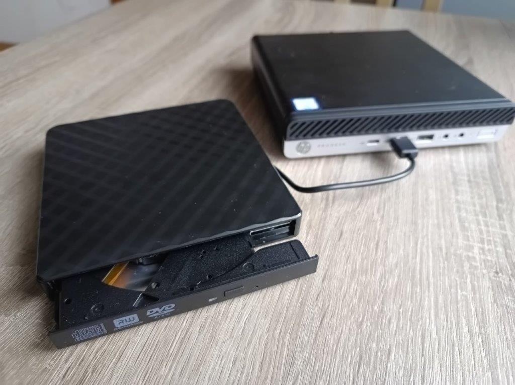 HP ProDesk 600 G5 Mini HTPC + NOVA externa DVD-RW