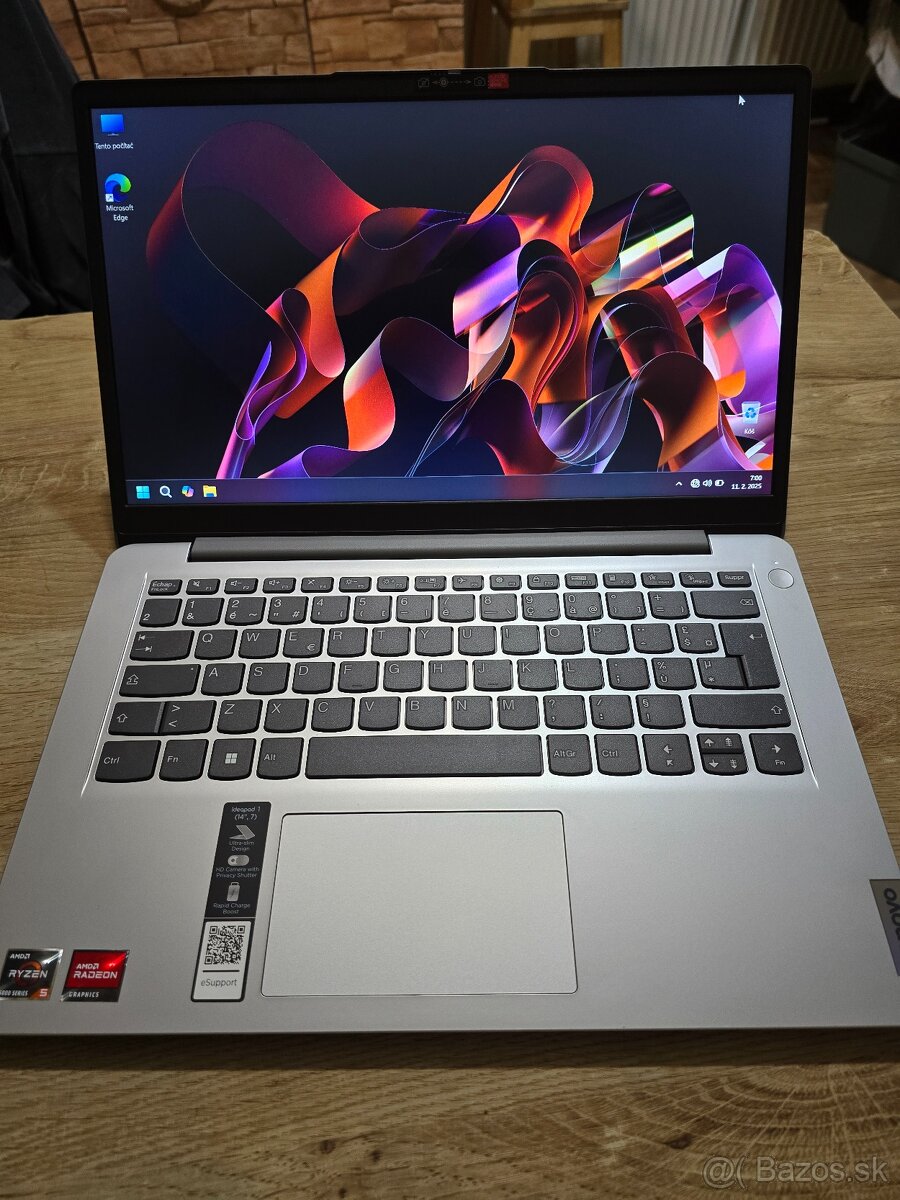 Lenovo ideapad s 256gb ssd diskom 8gb ram a ryzen 5 procesor