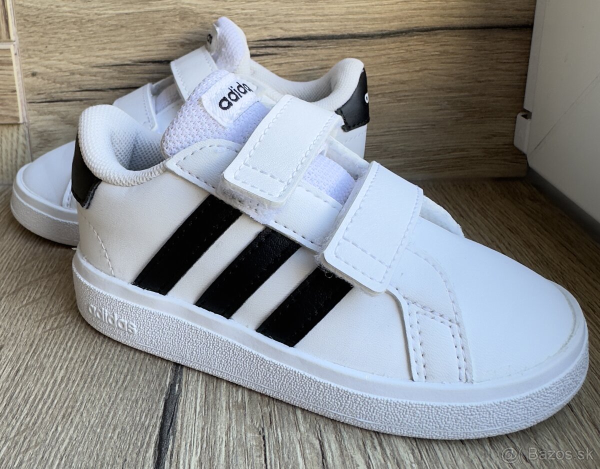 detské ADIDAS EU22-US6K,UK5.5 ako nové za 20E