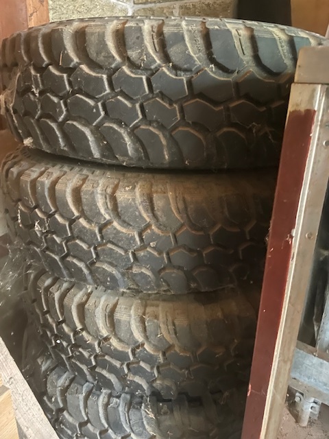 Offroad pneu 235/85 R16 120/116