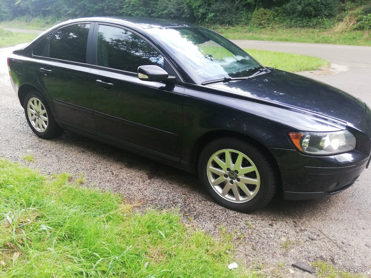 Volvo s40