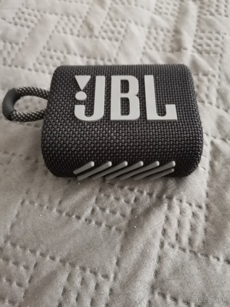 JBL Go 3