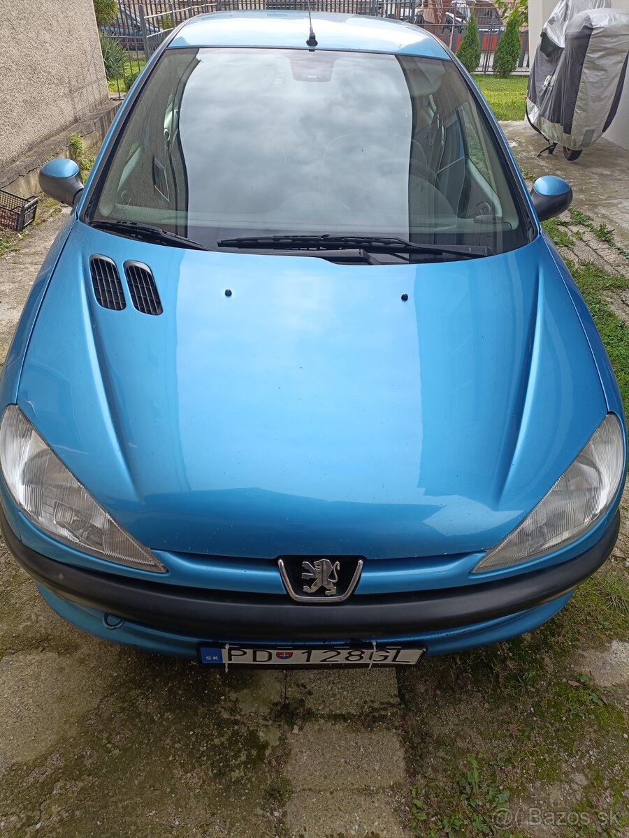 Predám Peugeot 206