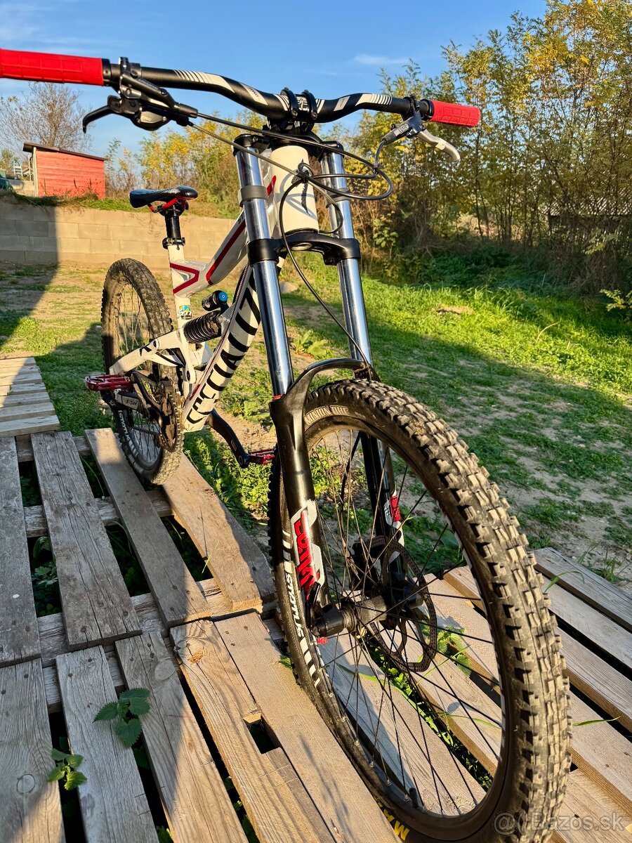 Specialized Status II 2012