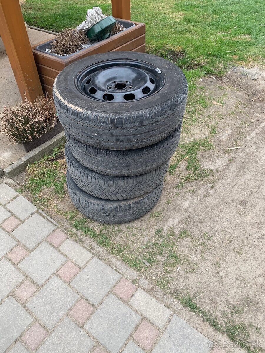 Pneumatiky kolesa 5x100 R15