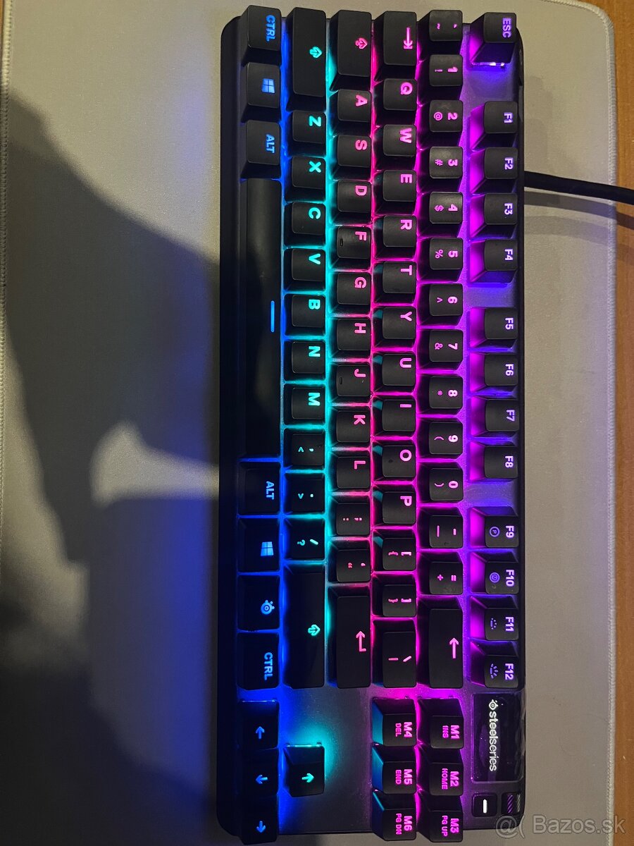 Predám klávesnicu steelseries APEX 7 TKL