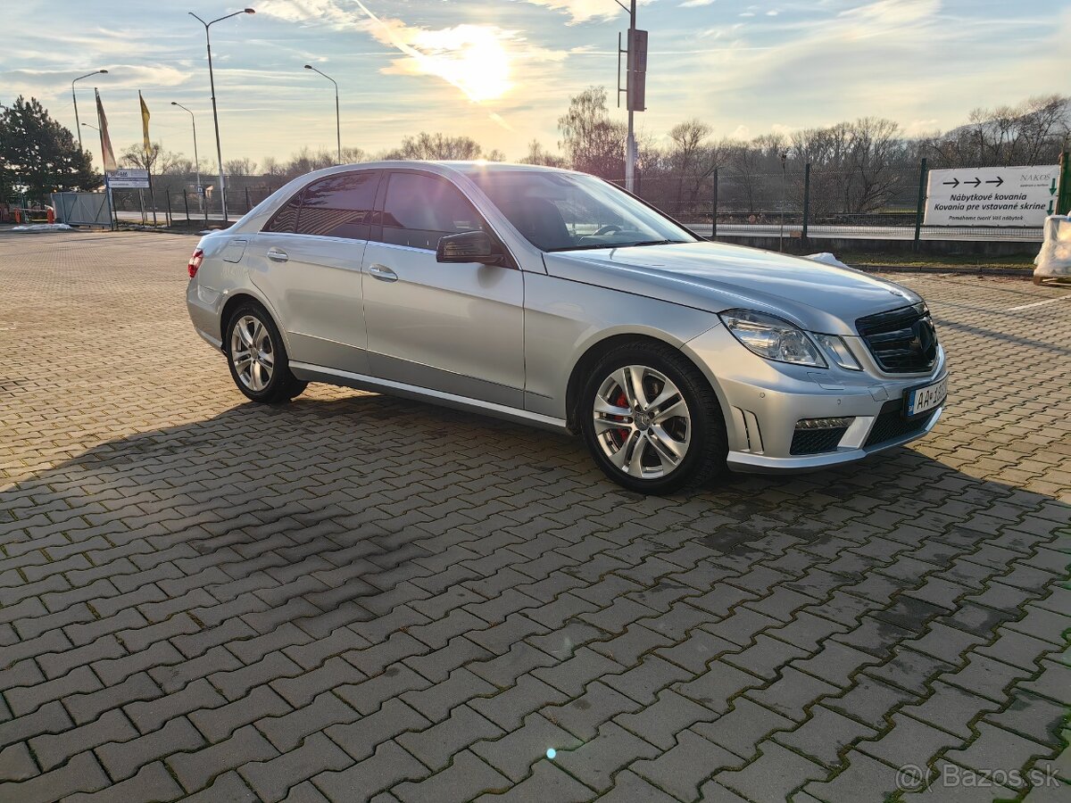 Mercedes-Benz E 350CDI, W212