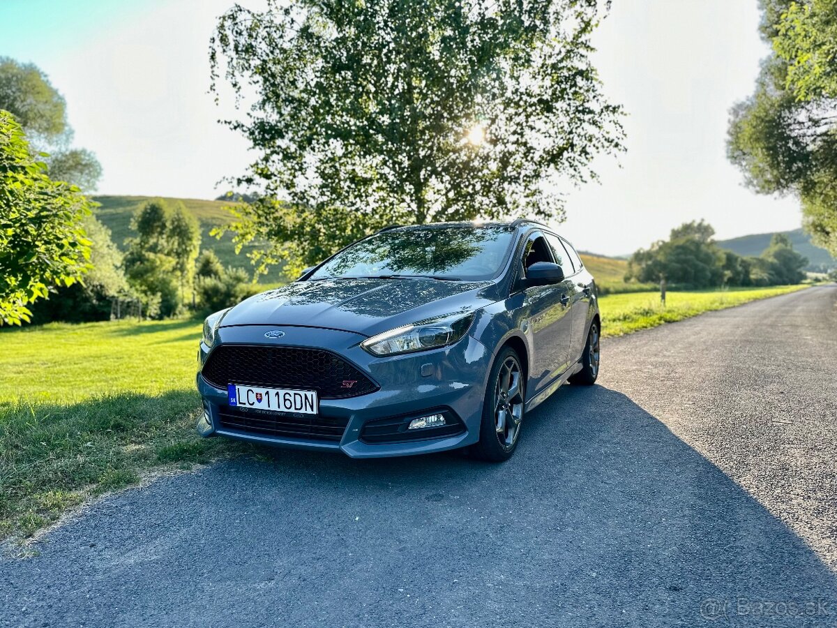 Ford Focus ST 2.0TDCI Duratorq R A6