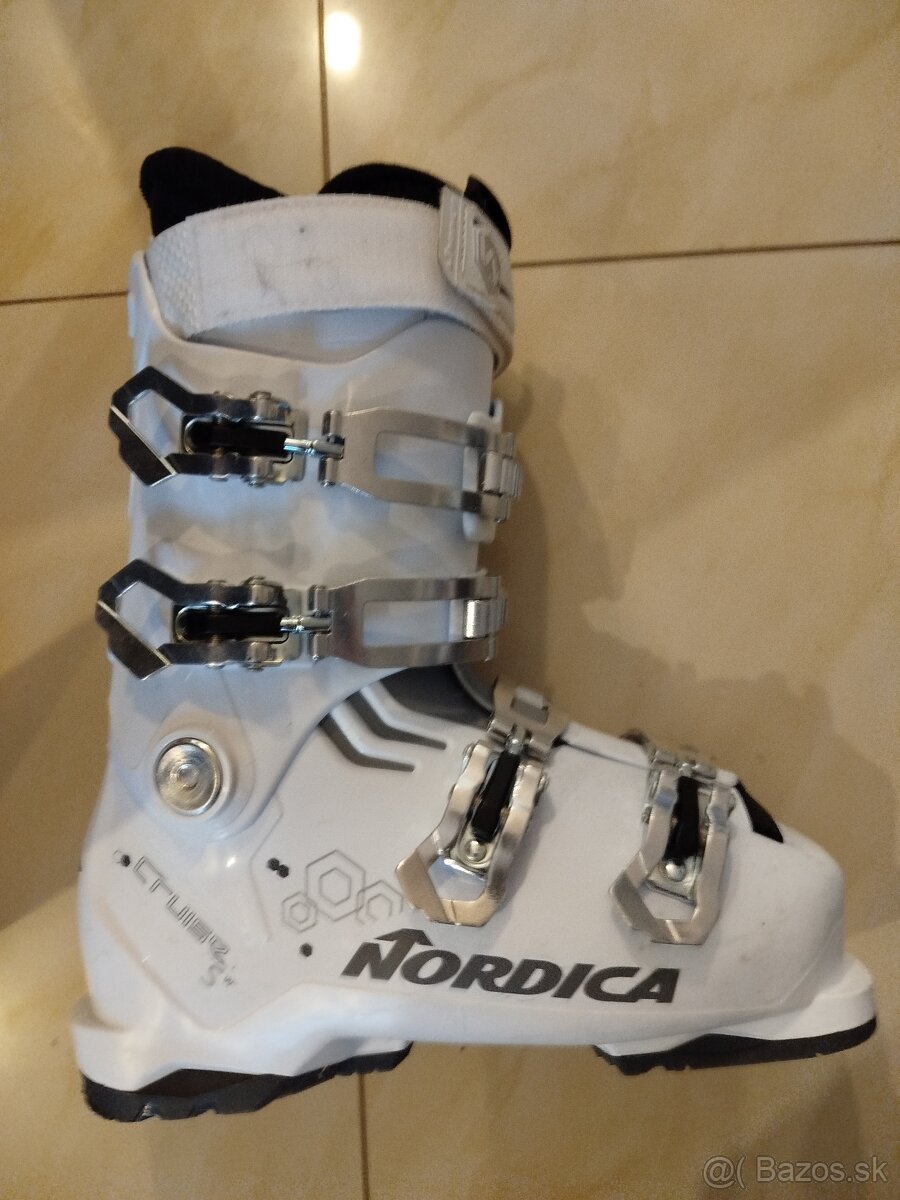 Lyžiarky Nordica 24,5