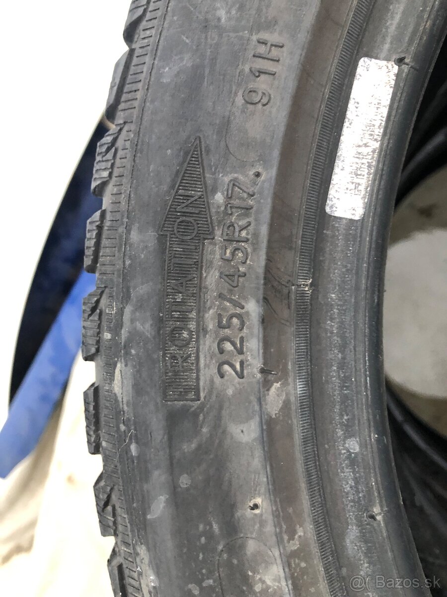 225/45r17-zimne