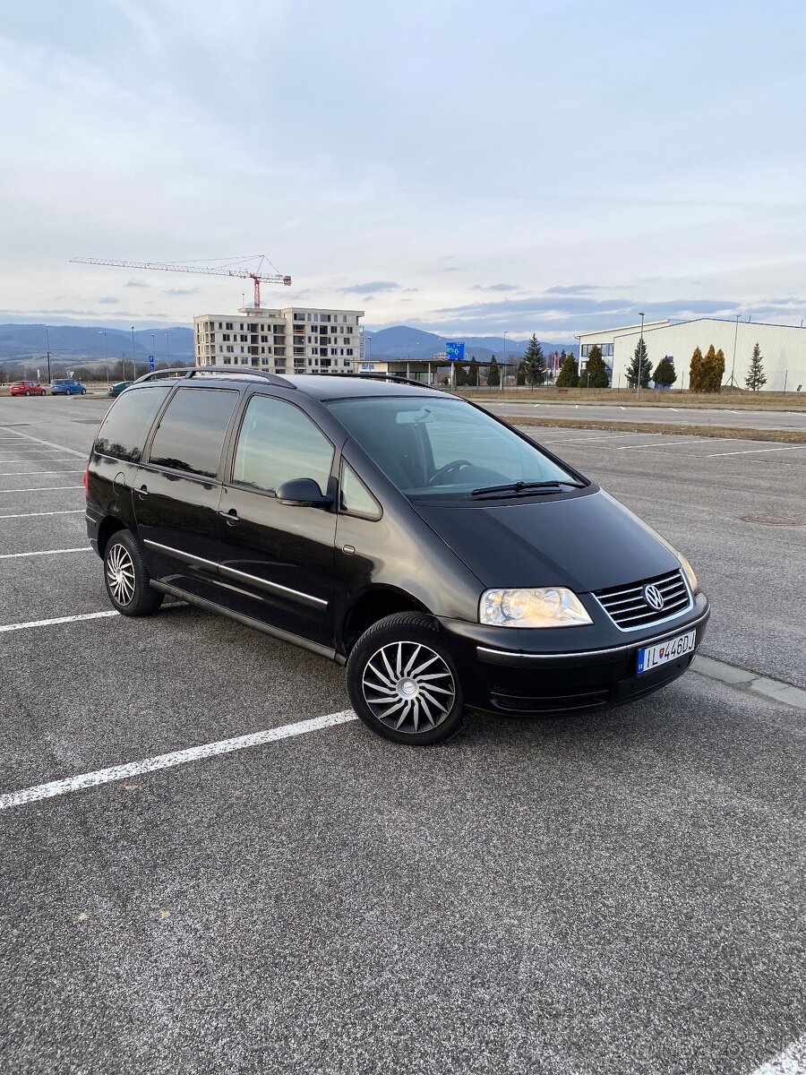 Predám Volkswagen Sharan 1.9 TDi , 85kW, 4 Motion (4x4)