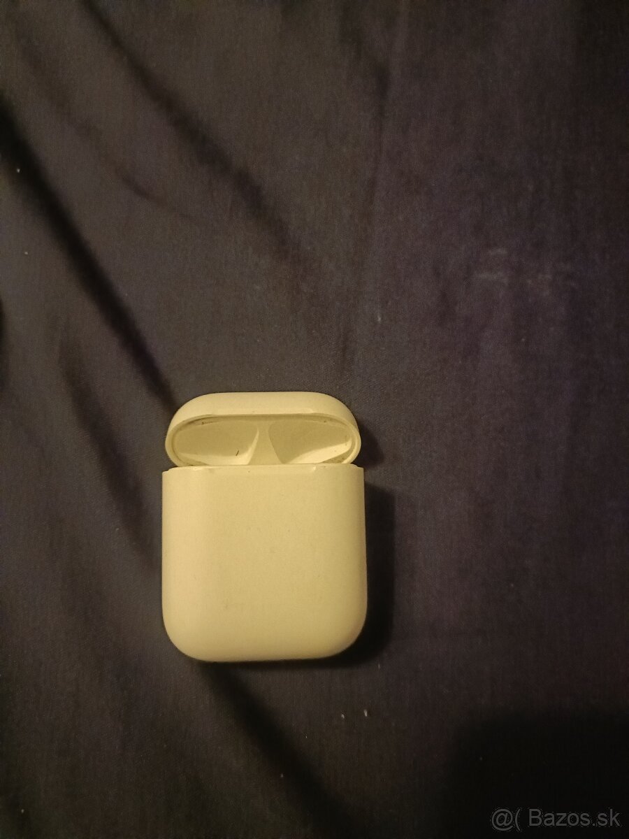 Airpods 2 nabíjacie púzdro