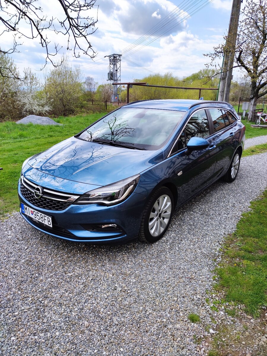 Opel Astra Spotrs Tourer