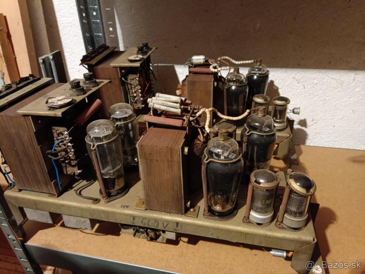 2ks elektronkové koncové stupne Tesla BZ318