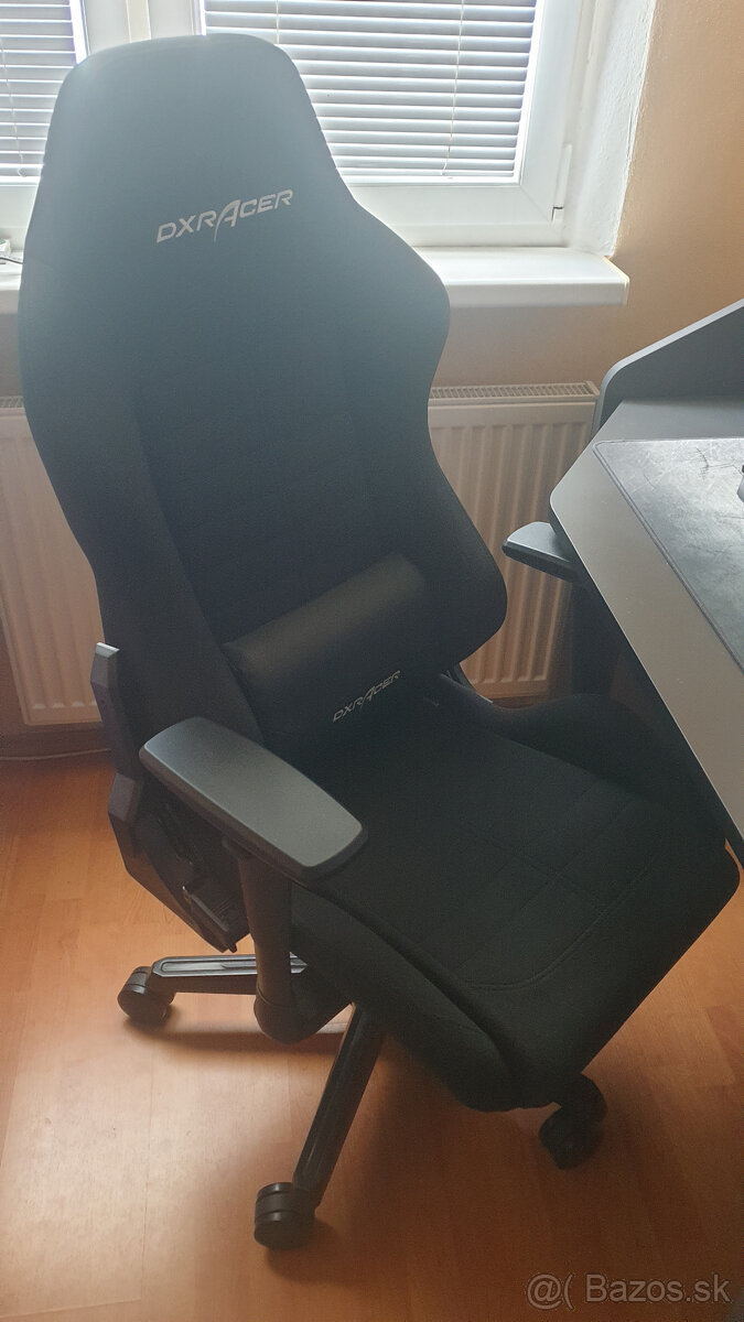 Herná stolička DXRacer