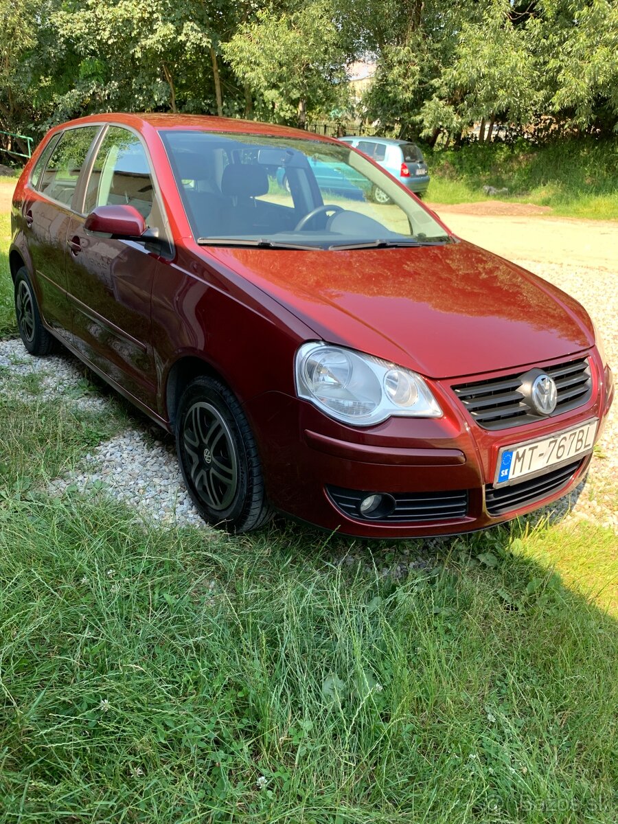 Volkswagen Polo 1,2 47kw r.2005.145000km.