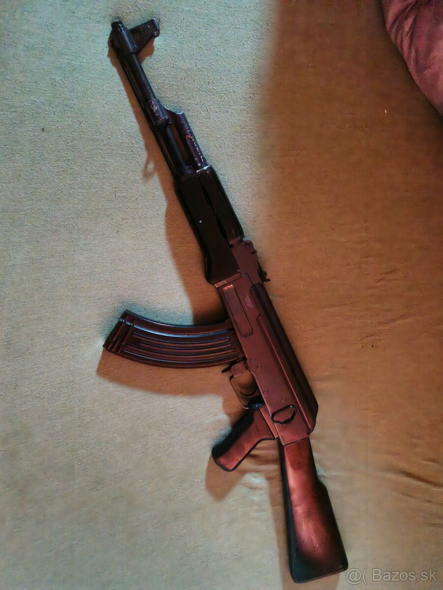 AIRSOFT AK-47 SRT-12