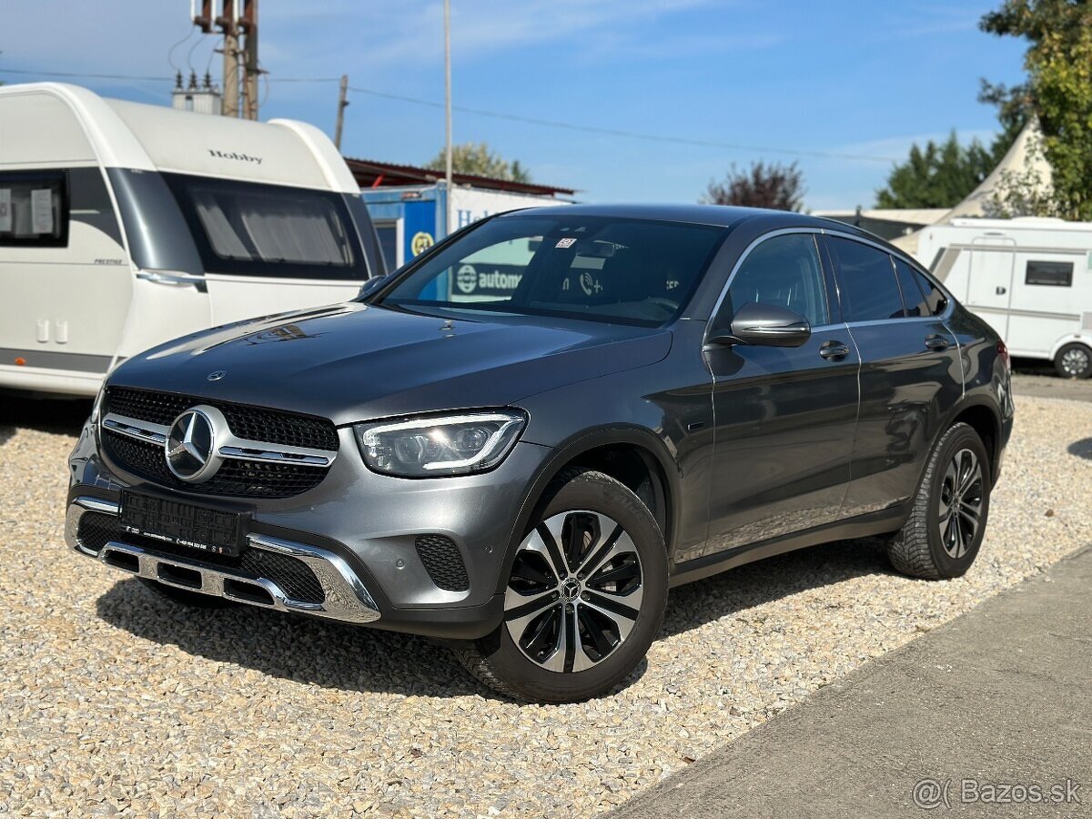 MERCEDES-BENZ GLC 300 DE 4MATIC KUPÉ 2020