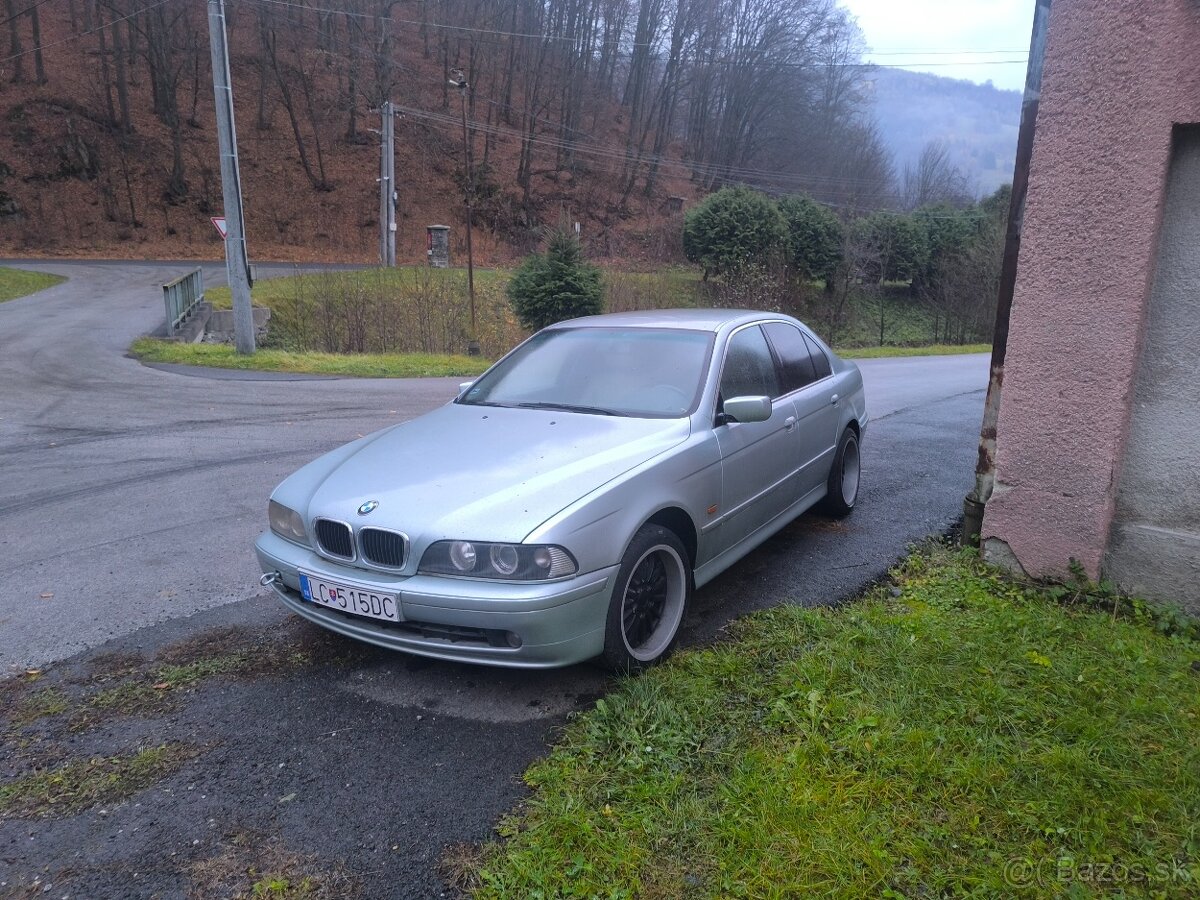 Predám BMW e39 523i