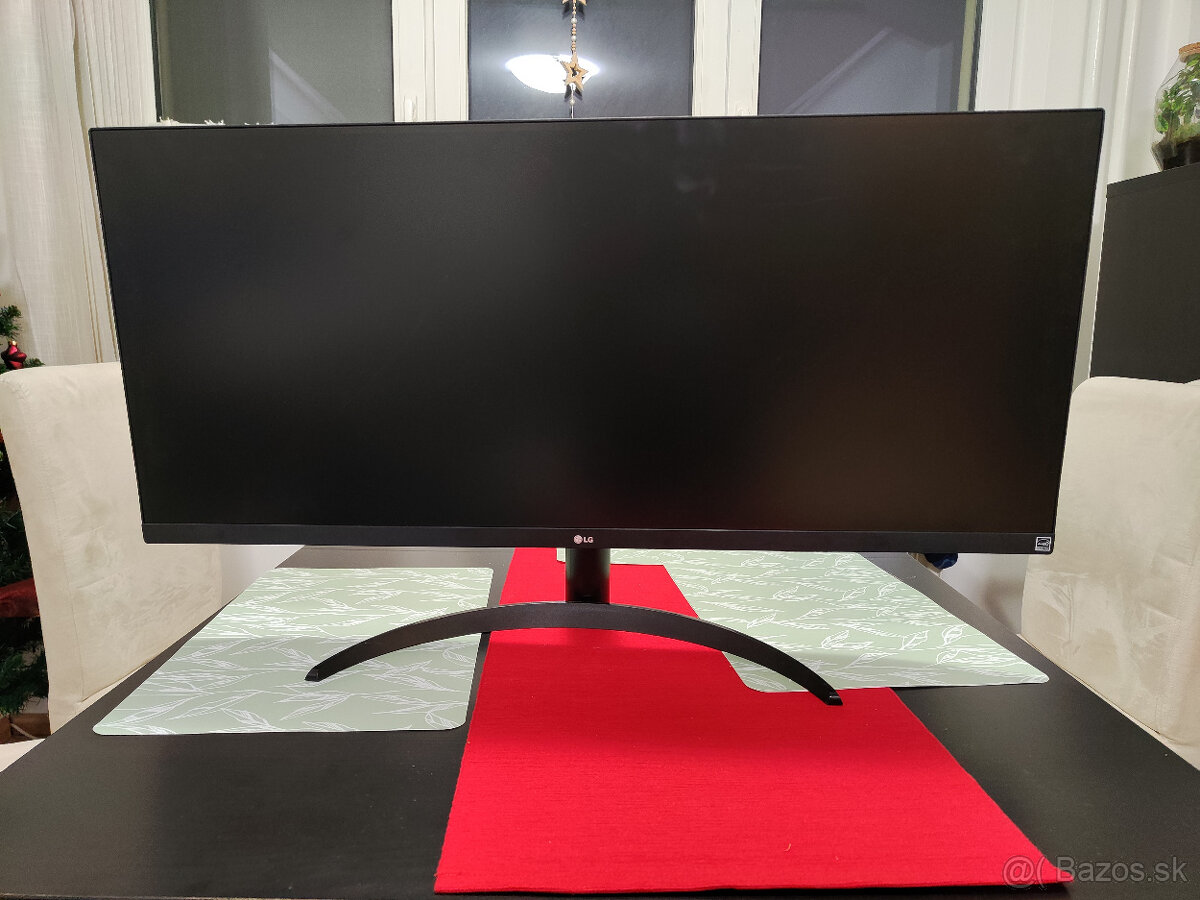 34'' LG UltraWide monitor LG34WP500