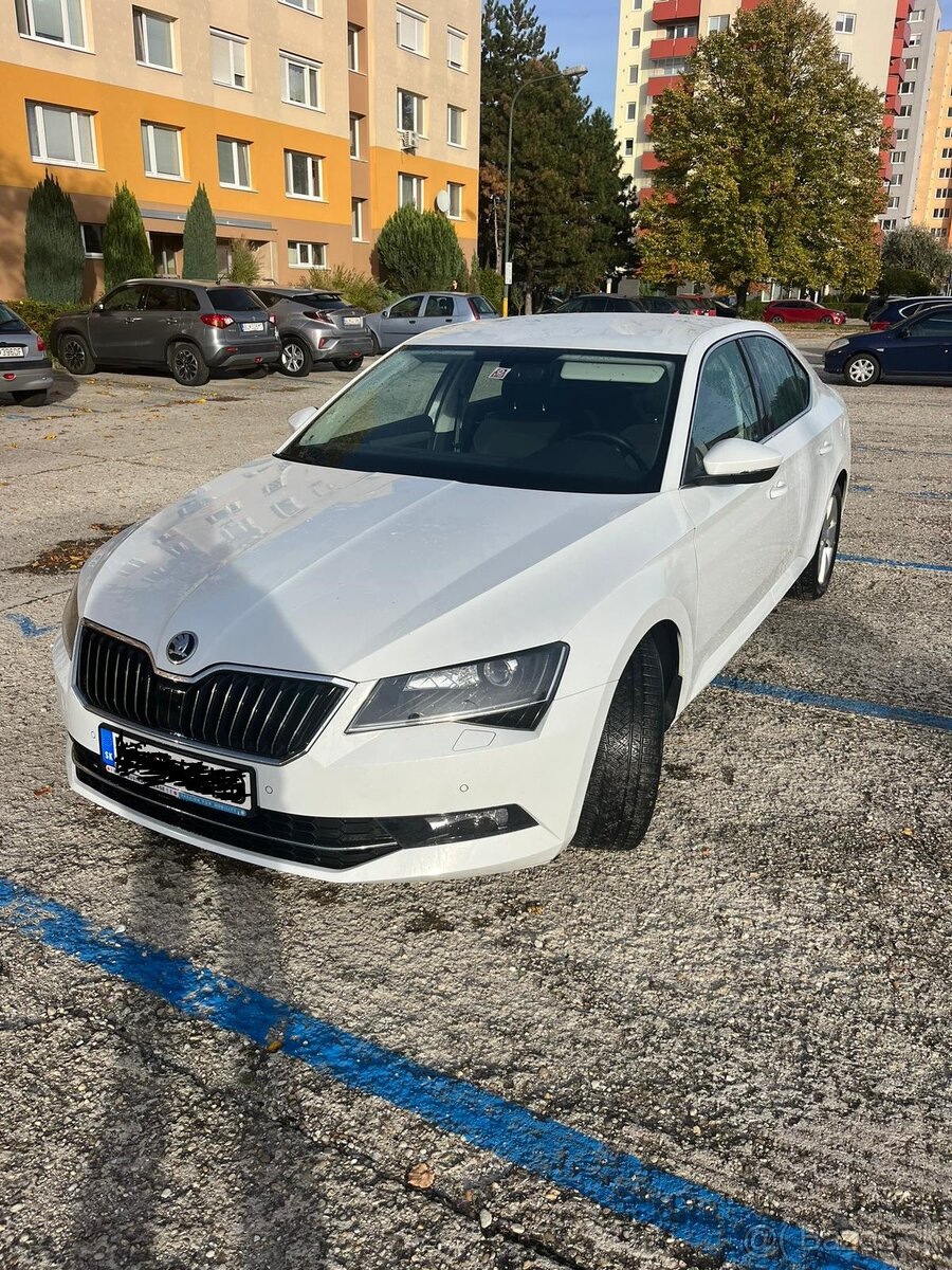 Škoda superb - r.2018 1.4 tsi 150k act ambition dsg