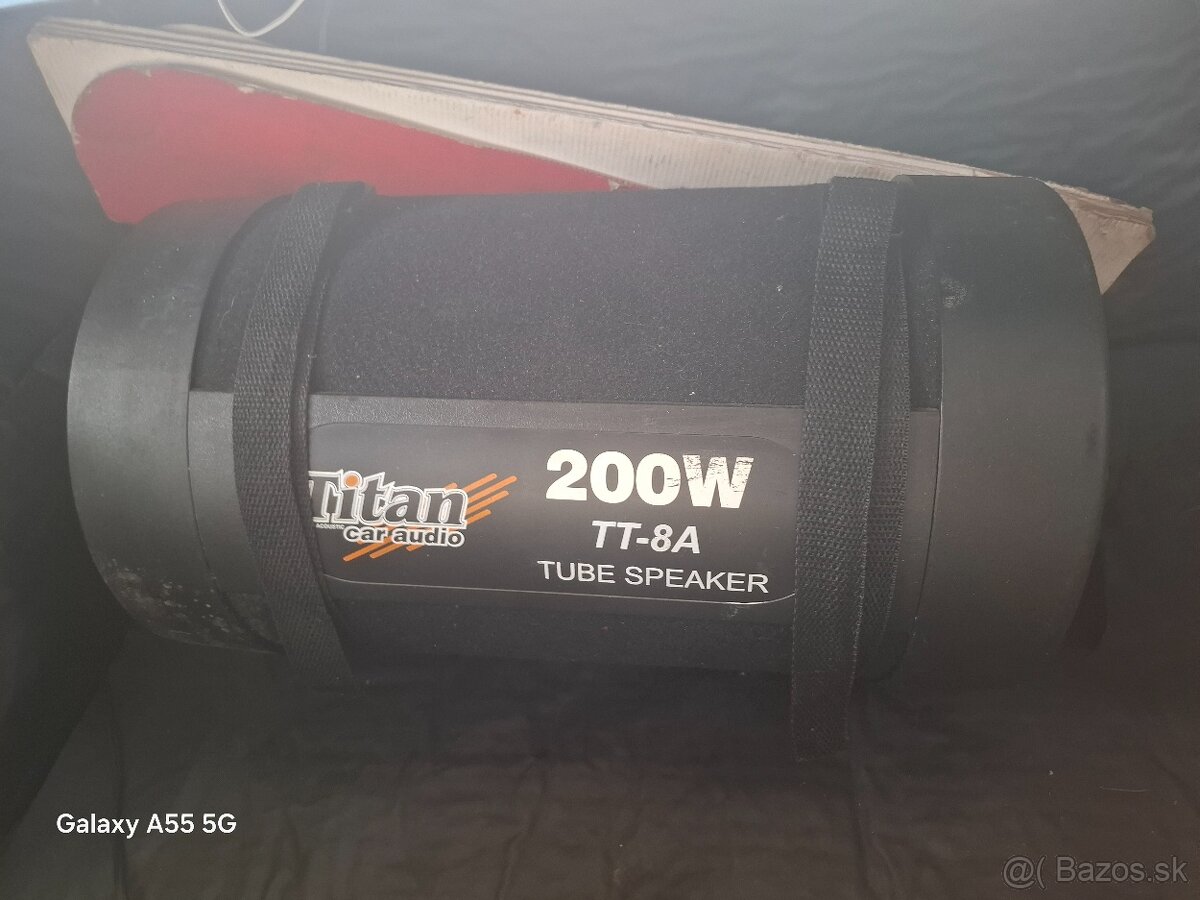 Subwoofer Titan 200W do auta