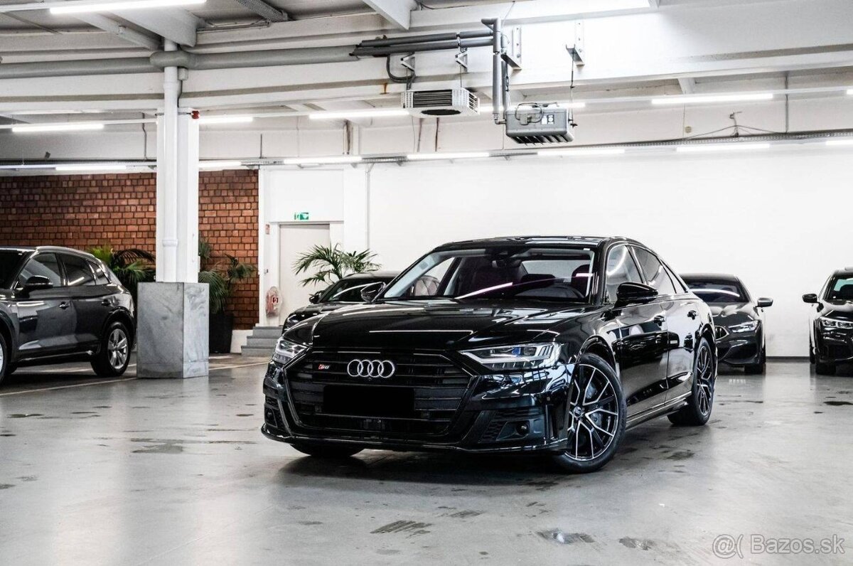 Audi S8