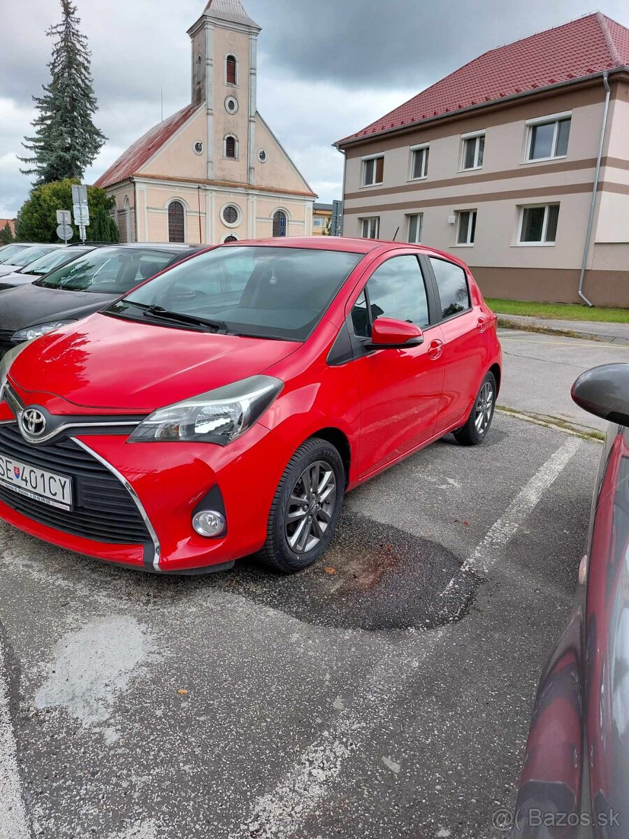 Toyota Yaris MT6, 1,33m3, 73kw, 70000km, r.v.10/2014