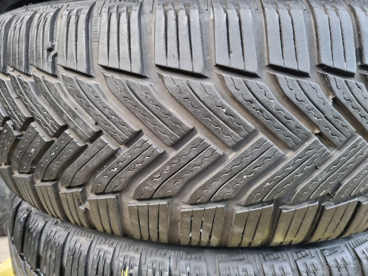 215/60R16 Michelin alpin 6