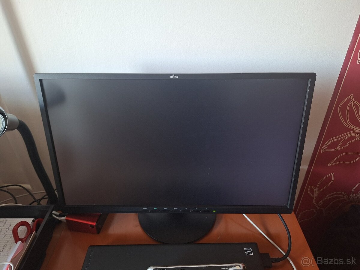 LCD Monitor 23.8" Fujitsu E24-8 TS Pre čierna