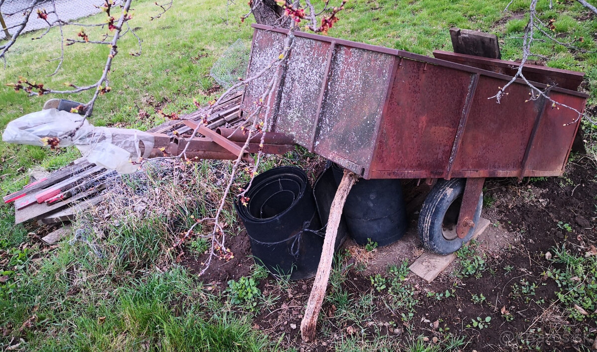 vlečka za malotraktor alebo stvorkolku 100e