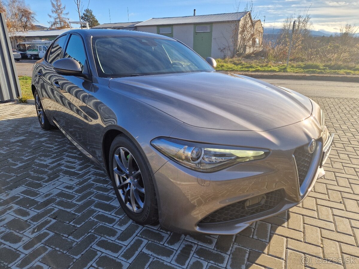 Alfa Romeo Giulia