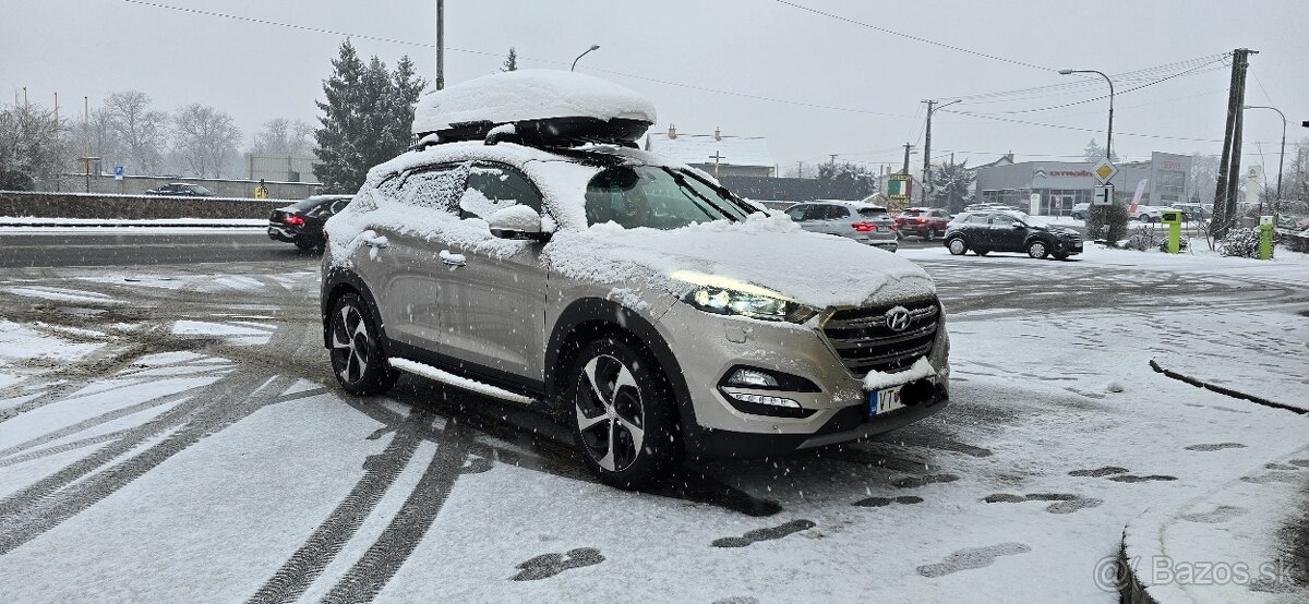 Hyundai Tucson 1,7 CRDi 104kw, Premium, Automat/7