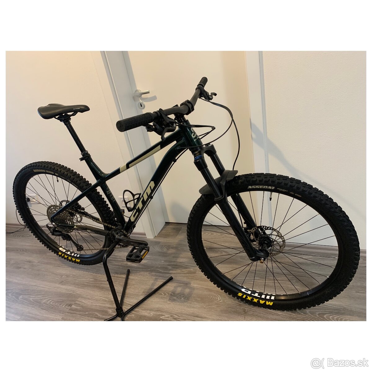 Horský bicykel CTM ZEPHYR Xpert, 29 kolesa, brzdy Magura MT5