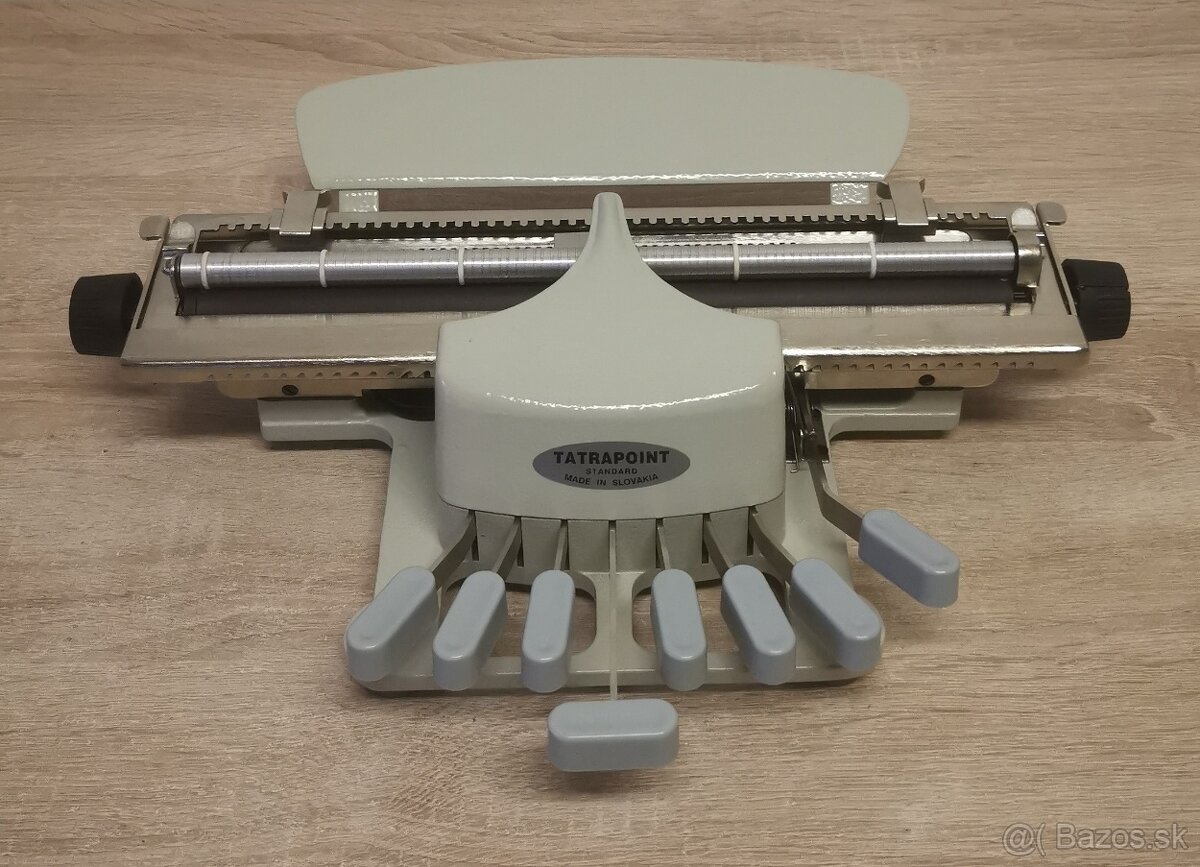 REZERVOVANÝ písací stroj vyrábaný na Slovensku - TATRAPOINT