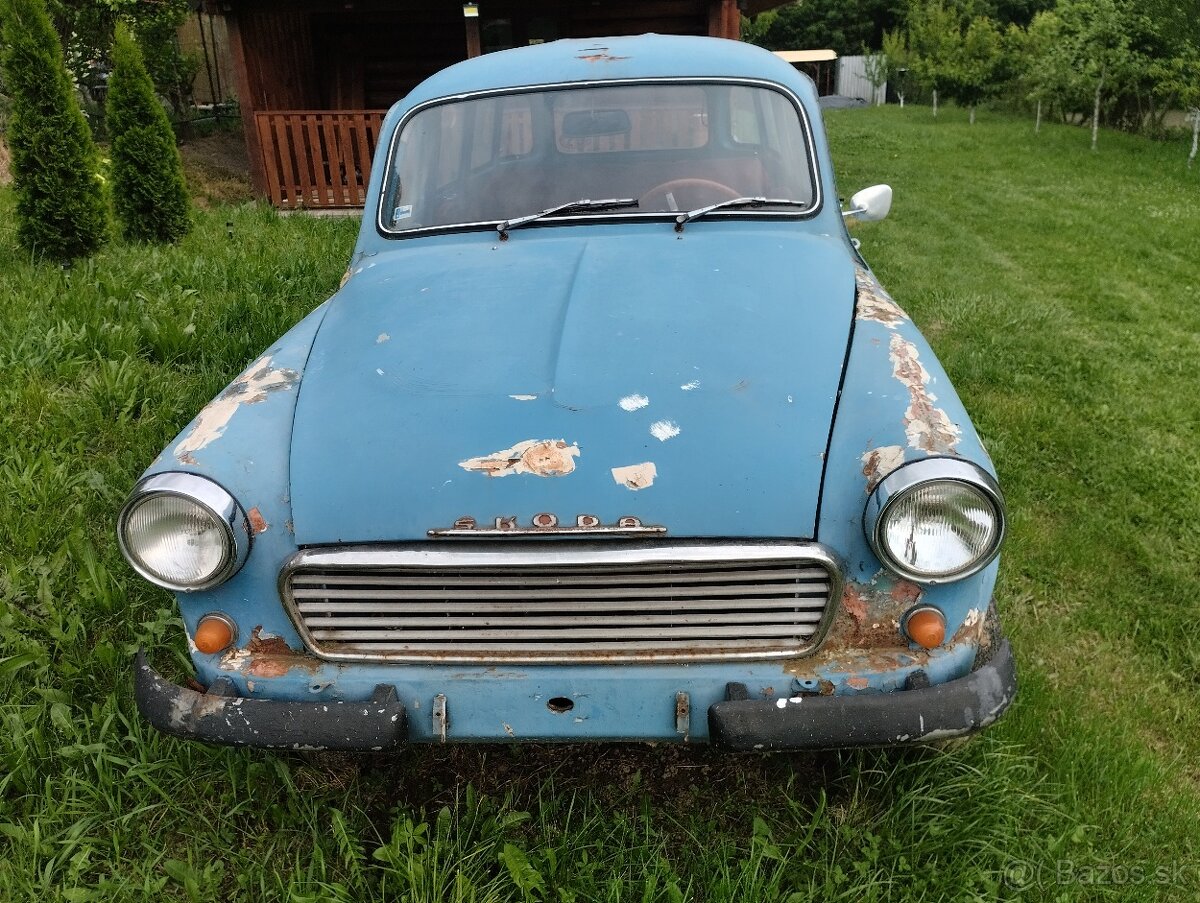 Škoda 1202 sanita rok 1963 bez pp