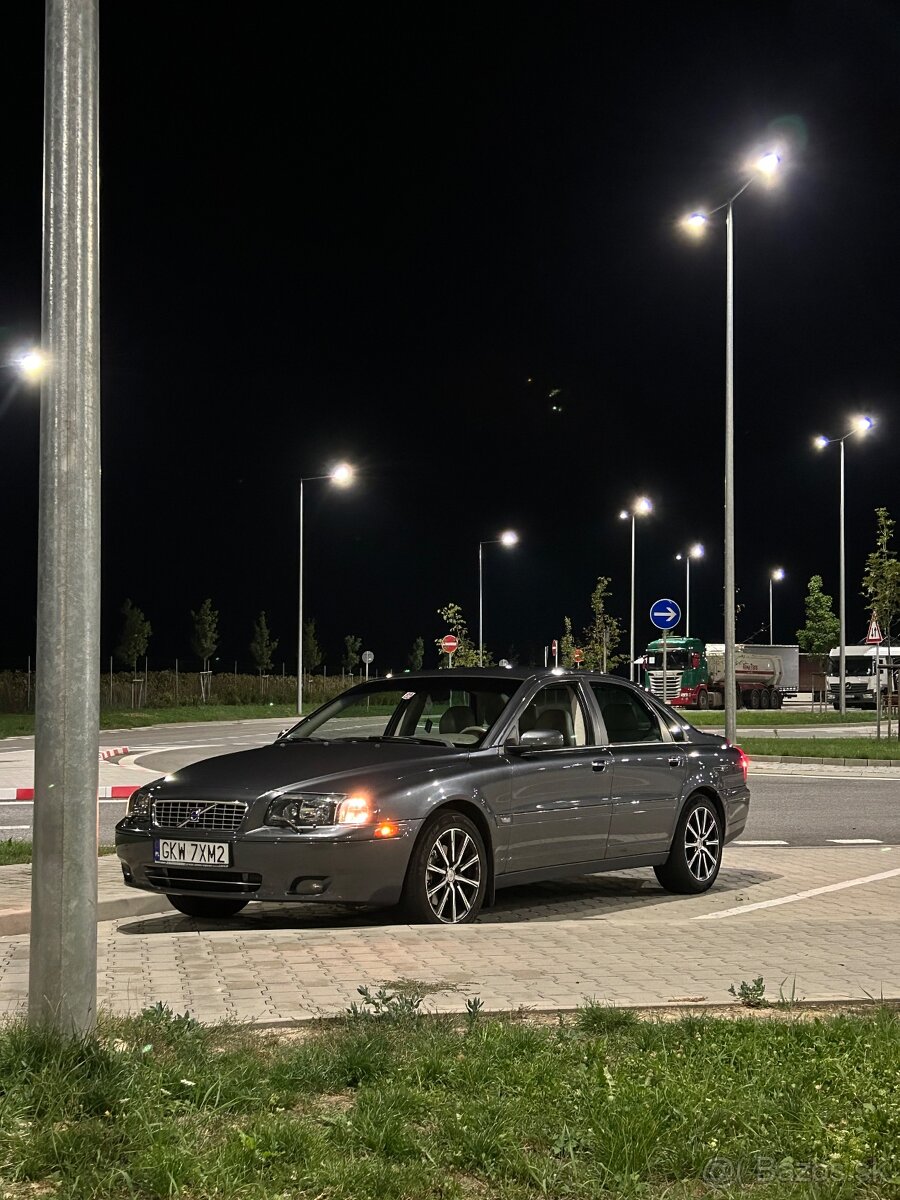 Volvo S80