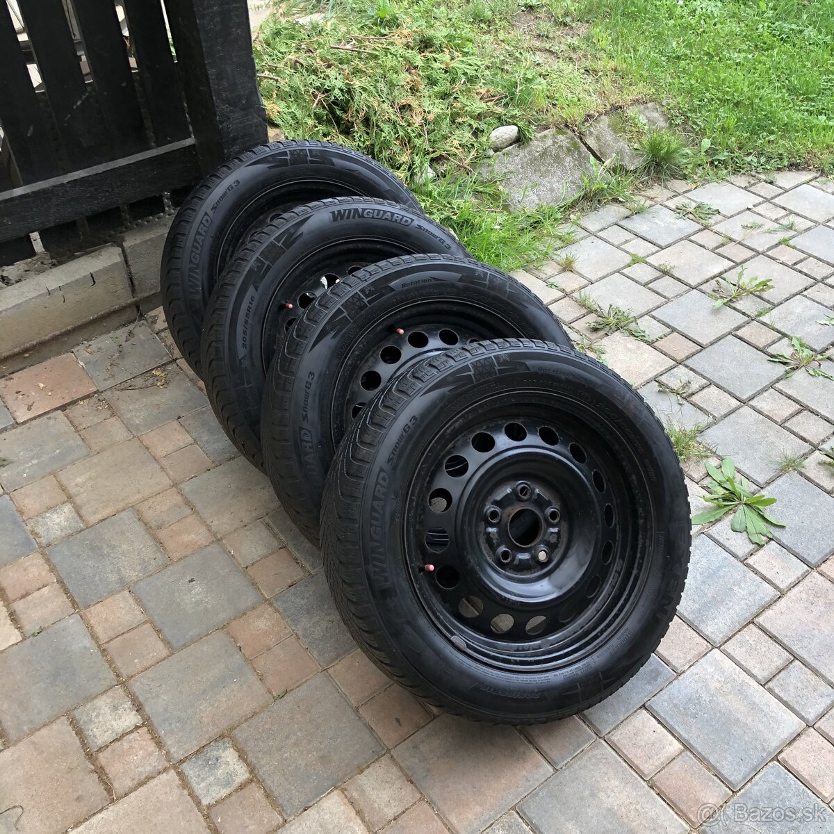 Plechové disky a pneumatiky 205/55 R16