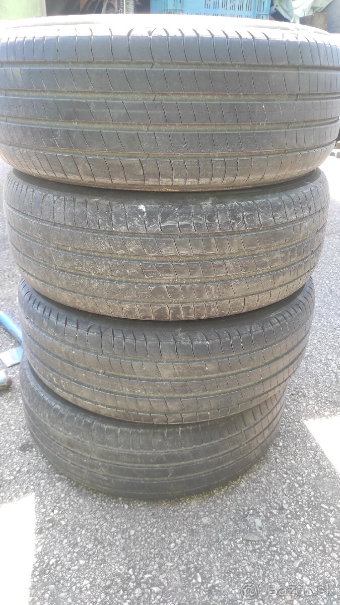 Michelin 205/55r17 letné