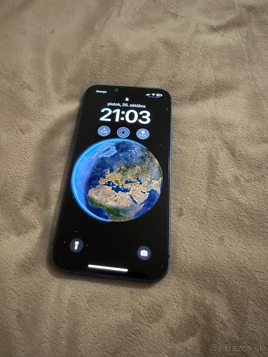 Predám iPhone13 128GB Blue + Airpods 2 + 10 obalov + Sklo