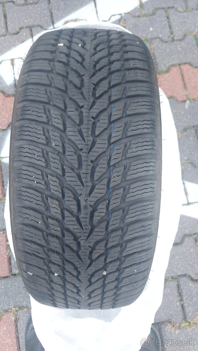 Zimne pneu 225/45 R18 NOKIAN