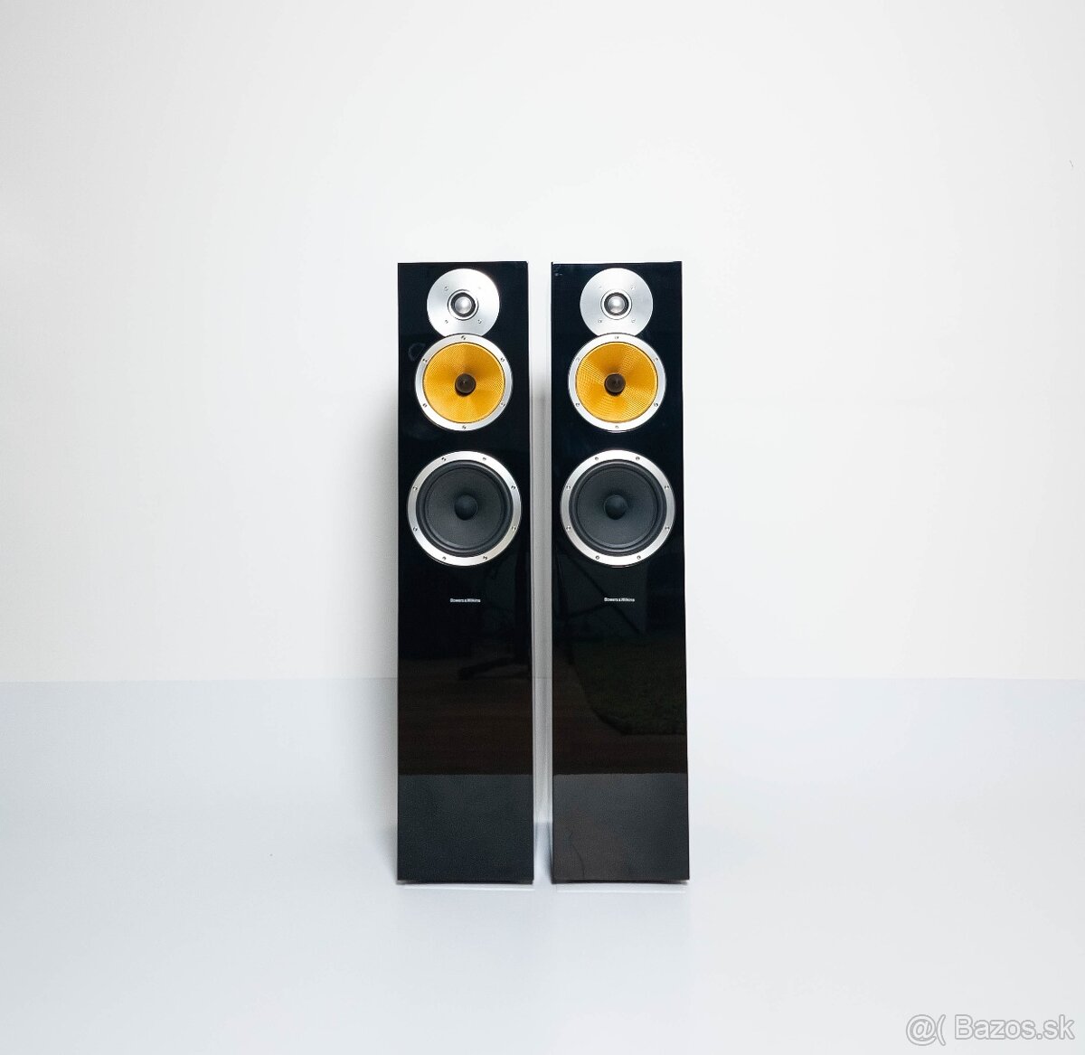 Bowers & Wilkins CM-7 Black High Gloss