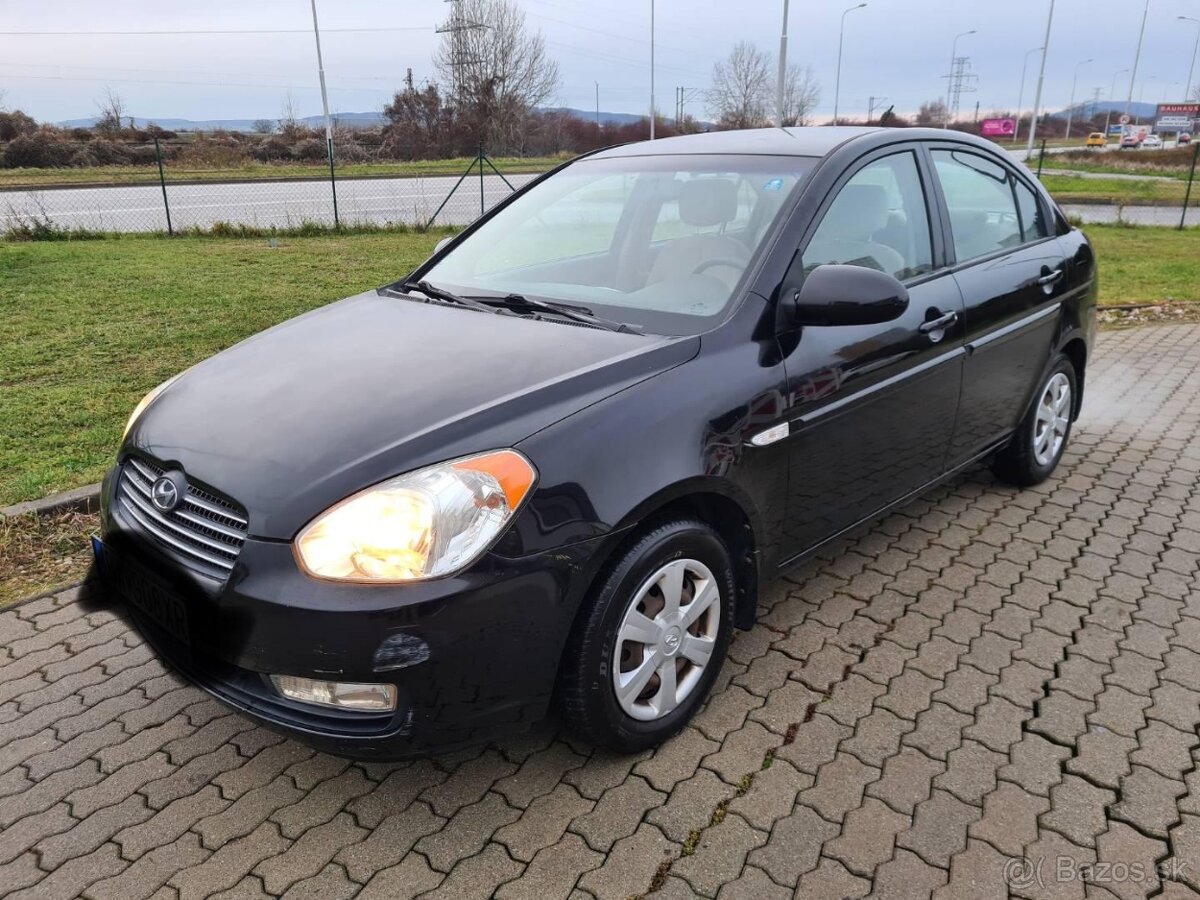 Odpredám použiteľné diely na Hyundai accent 2006-2011