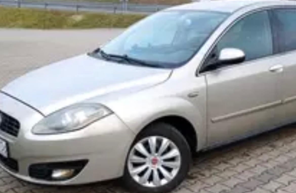 Fiat Croma 1.9 JTD model 2005-2011