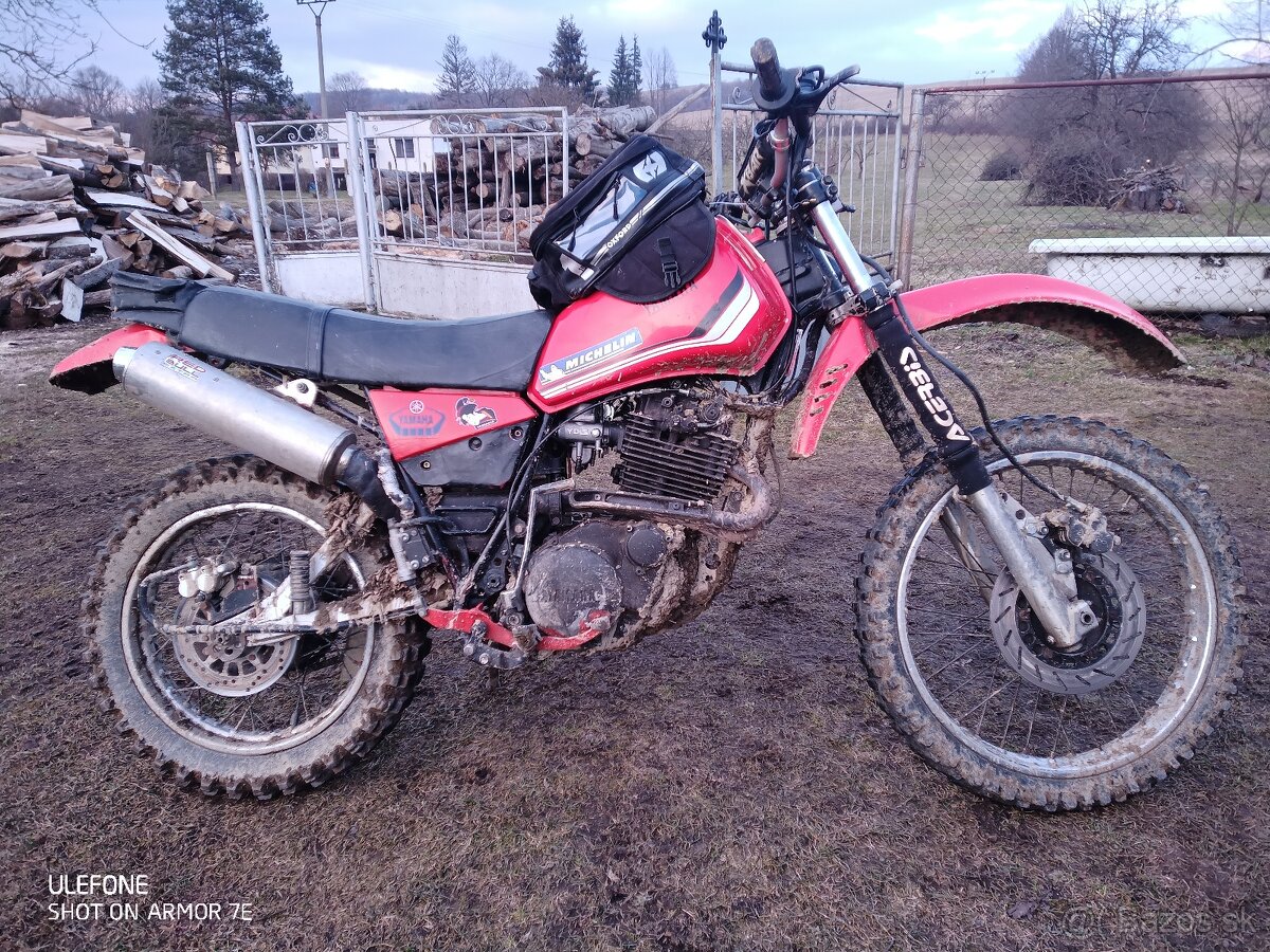 Vymením alebo predám Yamaha xt400